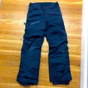 Size medium (10) navy blue Patagonia boys snow pants, worn one season